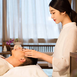 深圳龙岗Yayu养生馆秉持“客户至上”的服务理念